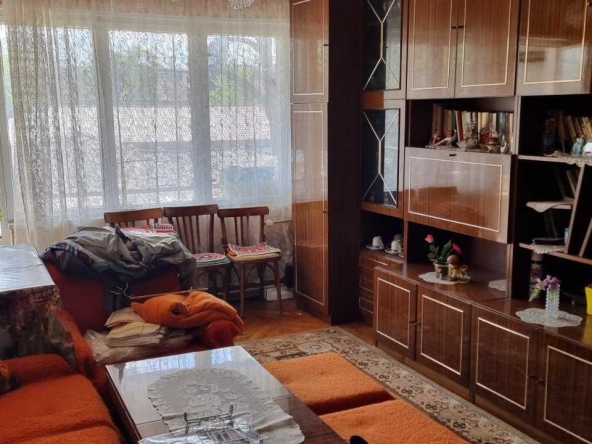 Тристаен апартамент в Разград, Бели Лом - 99 кв.м за 979 €/кв.м - Снимка #1