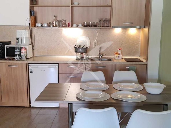 Тристаен апартамент в к.к. Елените - 107 кв.м за 1449 €/кв.м - Снимка #1