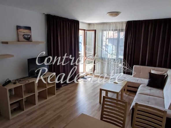 Дава се под наем Двустаен апартамент в Варна, Гръцка махала - 80 кв.м за 459 € - Снимка #1