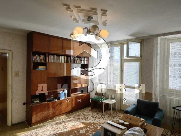 Тристаен апартамент в Стара Загора, Център - 83 кв.м за 1007 €/кв.м - Снимка #1