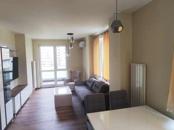 Дава се под наем Двустаен апартамент в София, Зона Б-18 - 65 кв.м за 700 € - Снимка #1