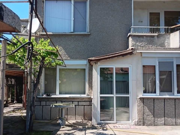 Къща в Гълъбово - 200 кв.м за 270 €/кв.м - Снимка #1