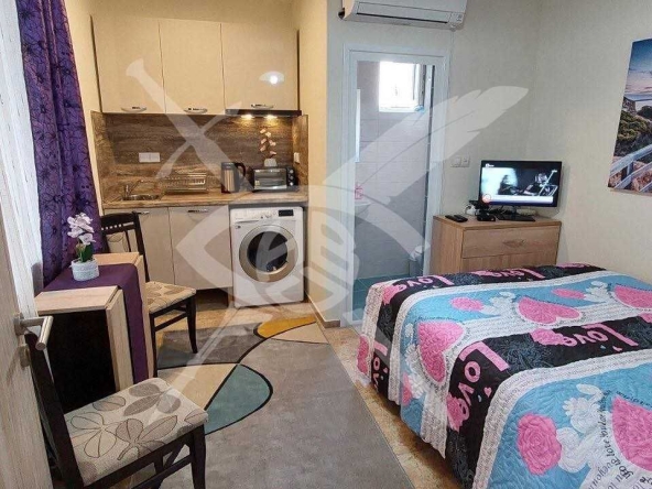 Дава се под наем Едностаен апартамент в Варна, Цветен квартал - 25 кв.м за 250 € - Снимка #1