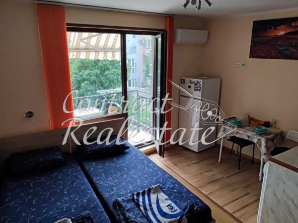 Дава се под наем Едностаен апартамент в Варна, Общината - 30 кв.м за 331.5 € - Снимка #1