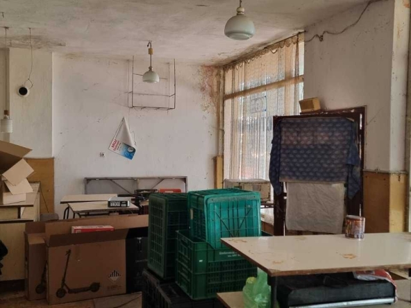 Къща в с. Островче, Област Разград - 210 кв.м за 377 €/кв.м - Снимка #1