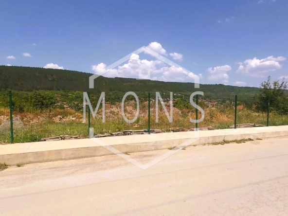 Парцел в с. Присово, Област Велико Търново - 1619 кв.м за 59 €/кв.м - Снимка #1