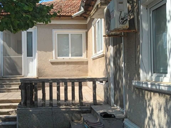 Къща в Шабла - 100 кв.м за 640 €/кв.м - Снимка #1