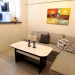 Дава се под наем Тристаен апартамент в Варна, Базар Левски - 60 кв.м за 562 € - Снимка #1