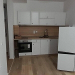 Дава се под наем Двустаен апартамент в Бургас, Изгрев - 53 кв.м за 408 € - Снимка #1