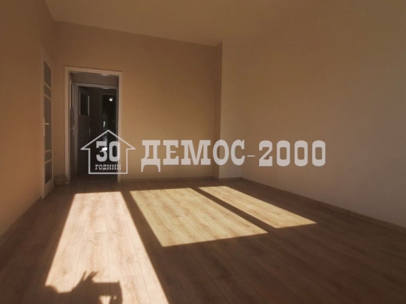 Дава се под наем Четиристаен апартамент в Варна, Чайка - 80 кв.м за 459 € - Снимка #1