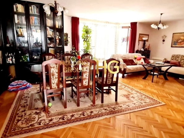 Многостаен апартамент в Варна, Гръцка махала - 182 кв.м за 1319 €/кв.м - Снимка #1