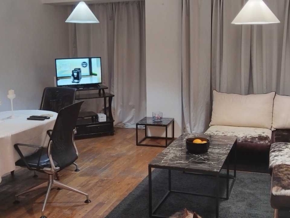 Дава се под наем Тристаен апартамент в София, Белите брези - 80 кв.м за 800 € - Снимка #1