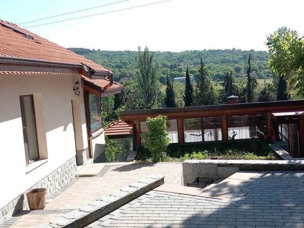 Къща в Стара Загора, Аязмото - 98 кв.м за 1171 €/кв.м - Снимка #1