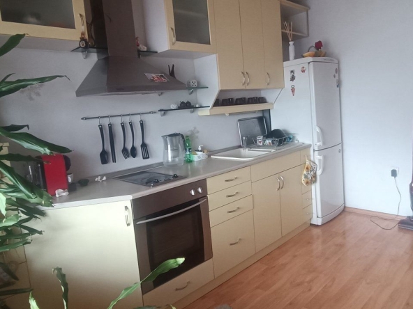 Двустаен апартамент в Пловдив, Кършияка - 50 кв.м за 1570 €/кв.м - Снимка #1