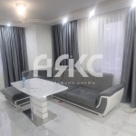 Дава се под наем Тристаен апартамент в София, Триъгълника - 100 кв.м за 797.64 € - Снимка #1