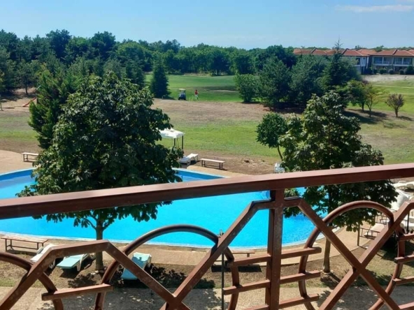 Тристаен апартамент в Балчик - 118 кв.м за 398 €/кв.м - Снимка #1