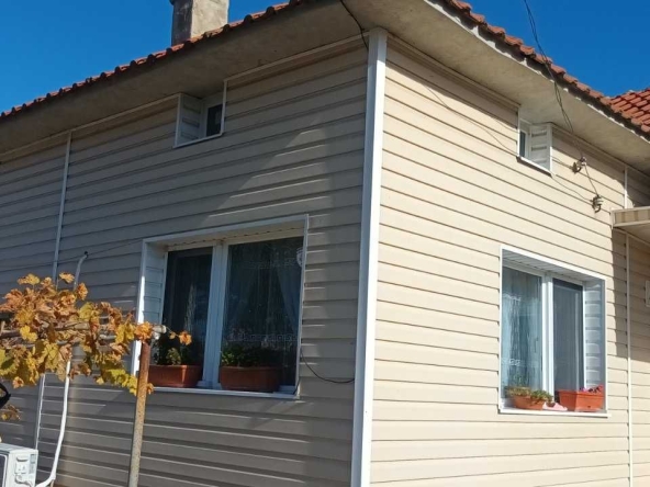 Къща в с. Раковски, Област Добрич - 90 кв.м за 465 €/кв.м - Снимка #1