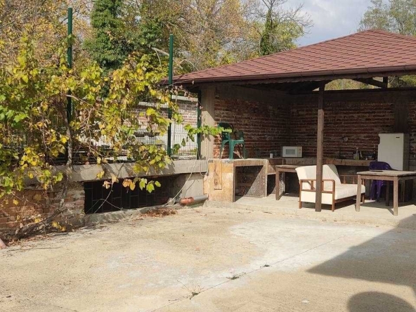 Дава се под наем Къща в София, Люлин 9 - 146 кв.м за 149.43 € - Снимка #1