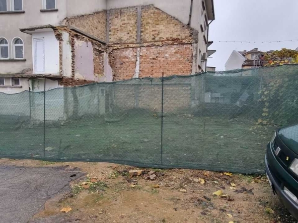 Дава се под наем Парцел в Разград, Житница - 180 кв.м за 598.23 € - Снимка #1