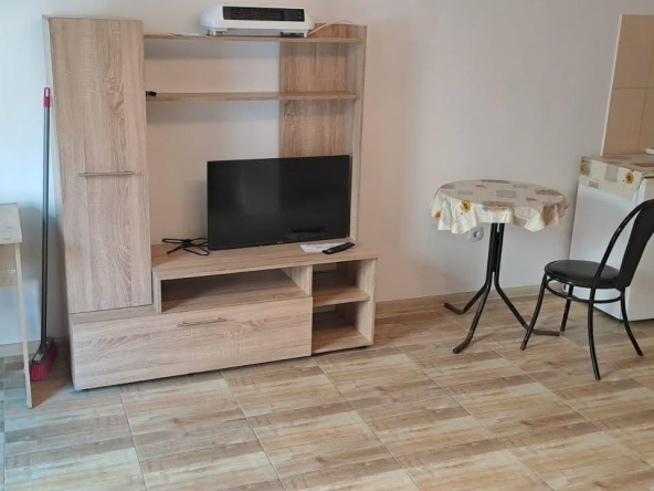 Дава се под наем Офис в София, Център - 30 кв.м за 398.82 € - Снимка #1