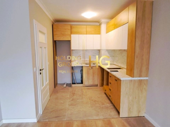 Двустаен апартамент в к.к. Св.Св. Константин и Елена - 74 кв.м за 1062 €/кв.м - Снимка #1