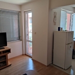 Дава се под наем Тристаен апартамент в Несебър - 80 кв.м за 408 € - Снимка #1