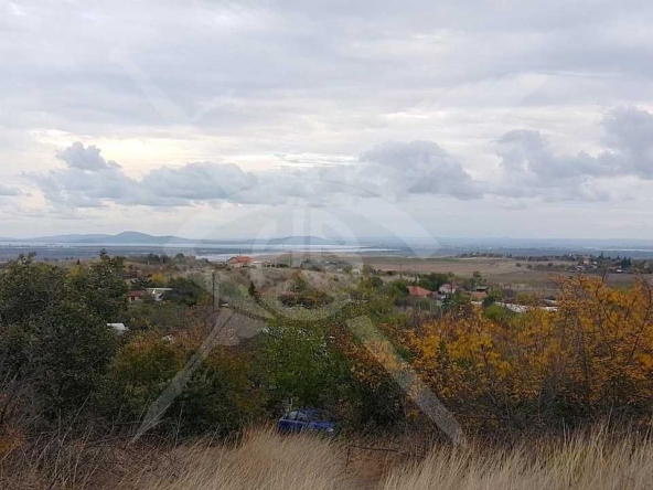 Парцел в с. Изворище, Област Бургас - 500 кв.м за 27 €/кв.м - Снимка #1