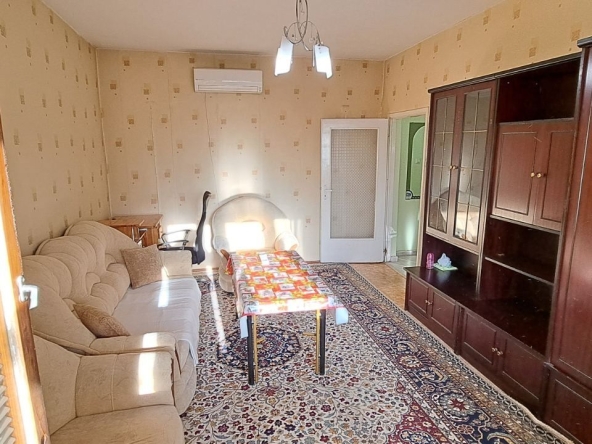 Двустаен апартамент в Пловдив, Христо Смирненски - 50 кв.м за 969 €/кв.м - Снимка #1