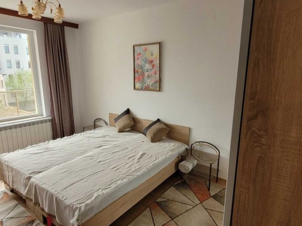 Дава се под наем Тристаен апартамент в София, Зона Б-18 - 75 кв.м за 648.21 € - Снимка #1