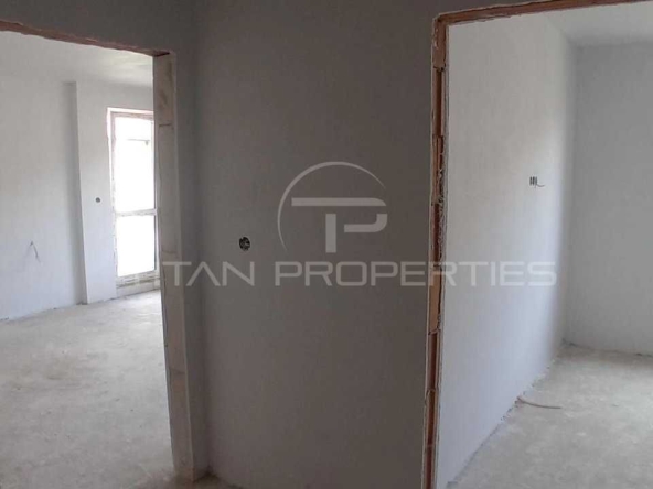 Двустаен апартамент в Пловдив, Тракия - 70 кв.м за 1072 €/кв.м - Снимка #1