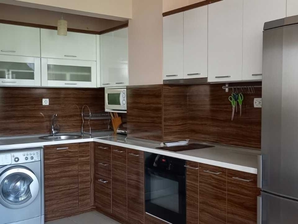 Дава се под наем Тристаен апартамент в София, Красно село - 78 кв.м за 663 € - Снимка #1