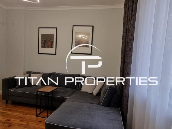 Дава се под наем Двустаен апартамент в Бургас, Център - 64 кв.м за 612 € - Снимка #1