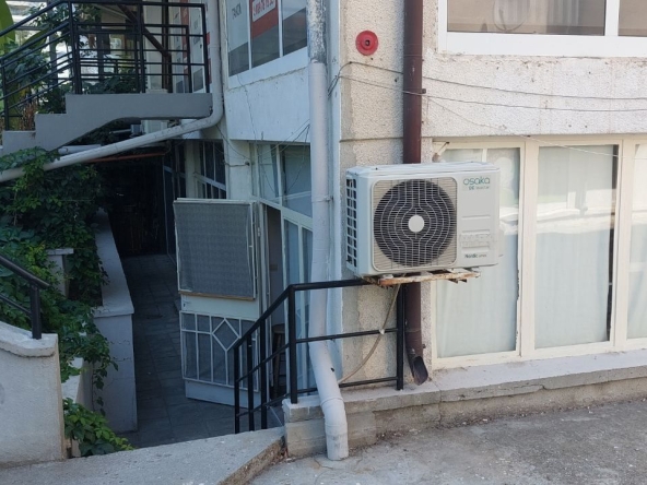 Двустаен апартамент в Бургас, Лазур - 44 кв.м за 1637 €/кв.м - Снимка #1