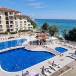 Двустаен апартамент в Бяла - 89 кв.м за 1000 €/кв.м - Снимка #1