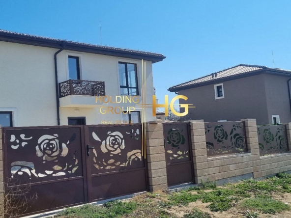 Къща в с. Приселци, Област Варна - 158 кв.м за 772 €/кв.м - Снимка #1