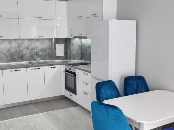 Дава се под наем Двустаен апартамент в Пловдив, Христо Смирненски - 65 кв.м за 425 € - Снимка #1