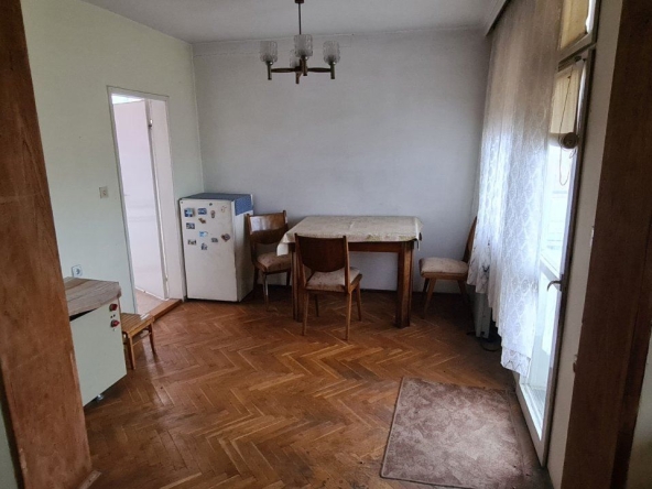 Тристаен апартамент в Севлиево - 92 кв.м за 660 €/кв.м - Снимка #1