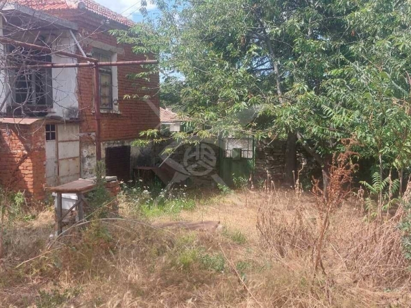 Къща в с. Искра, Област Бургас - 50 кв.м за 300 €/кв.м - Снимка #1