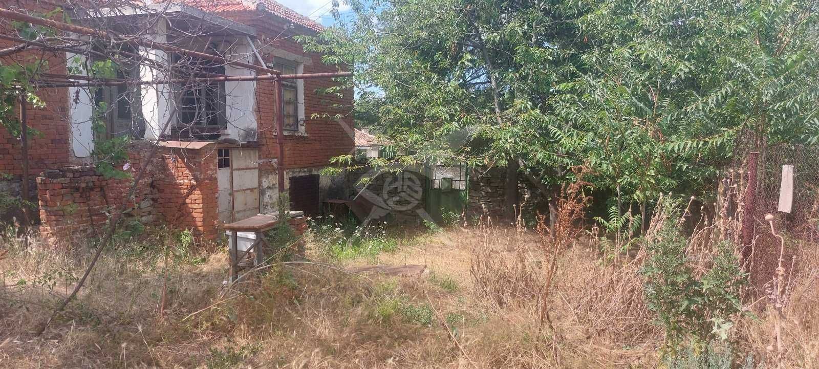 Къща в с. Искра, Област Бургас - 50 кв.м за 300 €/кв.м - Снимка #1