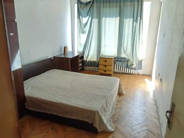 Дава се под наем Тристаен апартамент в София, Лозенец - 80 кв.м за 637.5 € - Снимка #1