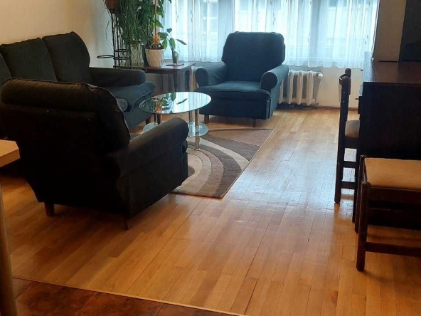 Дава се под наем Двустаен апартамент в София, Център - 67 кв.м за 433.5 € - Снимка #1