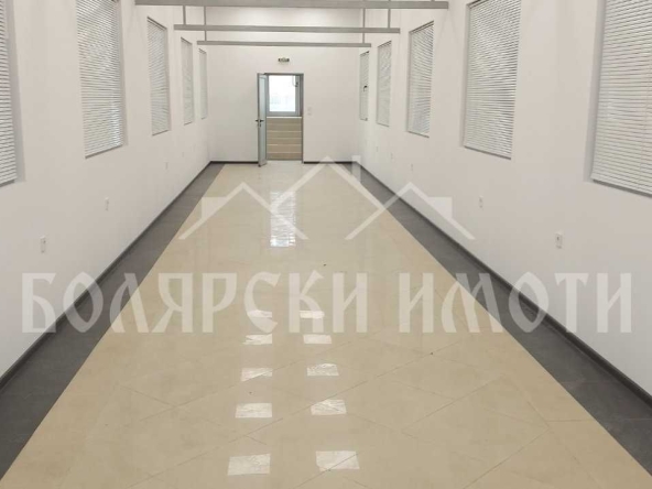 Дава се под наем Офис в Велико Търново, Център - 195 кв.м за 1020 € - Снимка #1