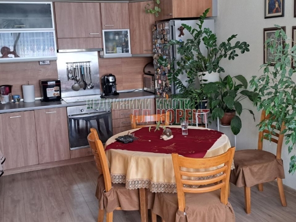 Четиристаен апартамент в Варна, Трошево - 94 кв.м за 1862 €/кв.м - Снимка #1