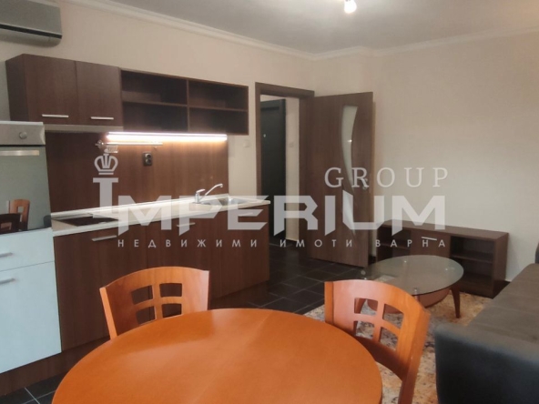 Дава се под наем Двустаен апартамент в Варна, Чайка - 50 кв.м за 428.4 € - Снимка #1