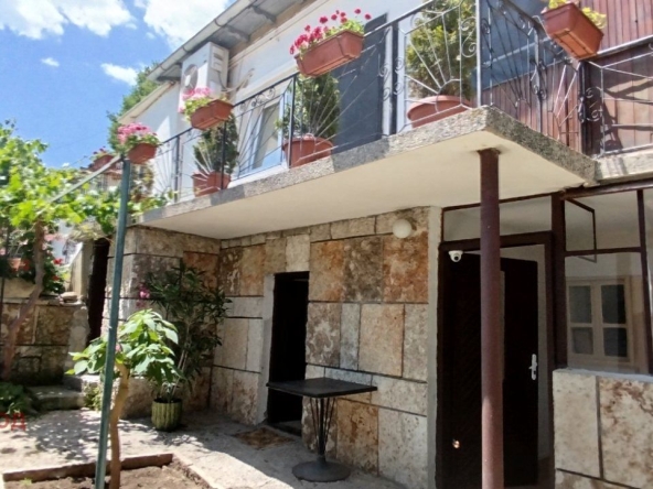 Къща в Балчик - 170 кв.м за 871 €/кв.м - Снимка #1