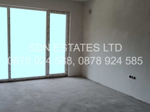 Двустаен апартамент в Казанлък - 77 кв.м за 918 €/кв.м - Снимка #1