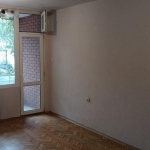 Дава се под наем Тристаен апартамент в Бургас, Център - 90 кв.м за 408 € - Снимка #1