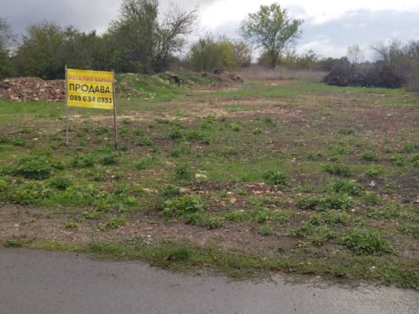 Парцел в с. Генерал Кантарджиево, Област Варна - 1535 кв.м за 53 €/кв.м - Снимка #1