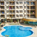 Дава се под наем Двустаен апартамент в Несебър - 85 кв.м за 510 € - Снимка #1