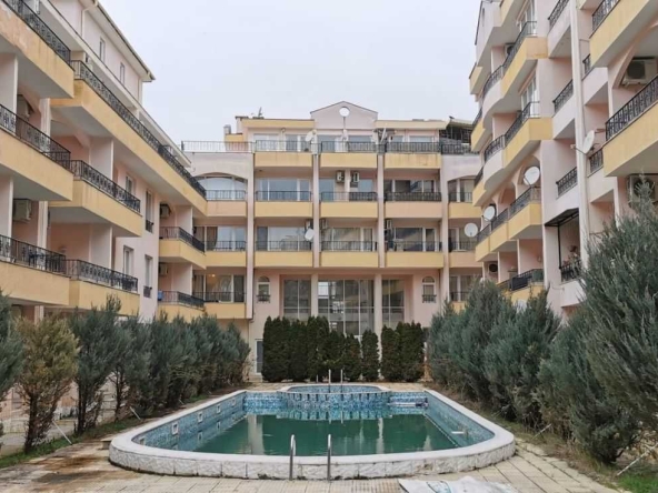 Едностаен апартамент в к.к. Слънчев бряг - 30 кв.м за 782 €/кв.м - Снимка #1